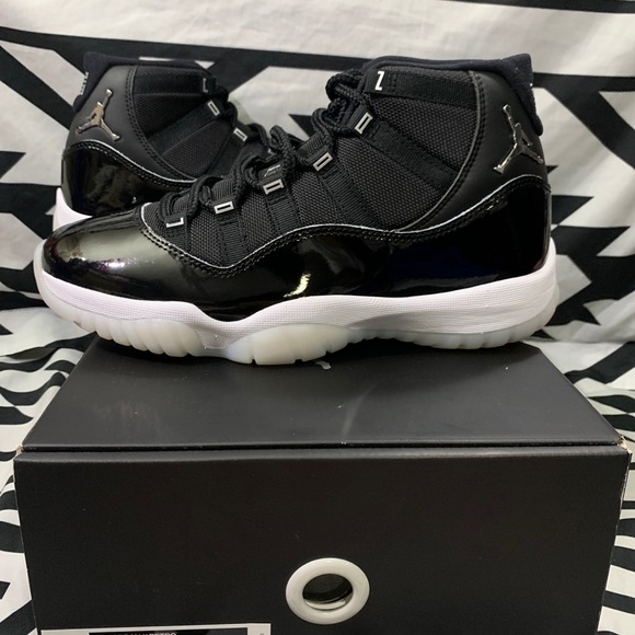 COPY - Jordan 11s jubilee/25th anniversary - Picture 5 of 5